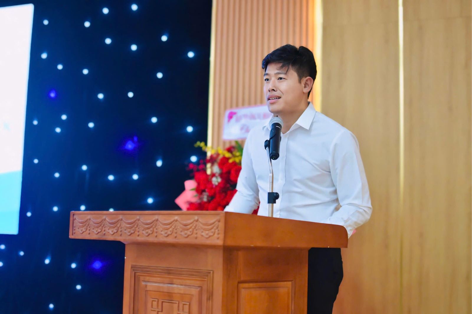 Đại hội Chi đoàn Trung tâm Quản lý đô thị đại học 2