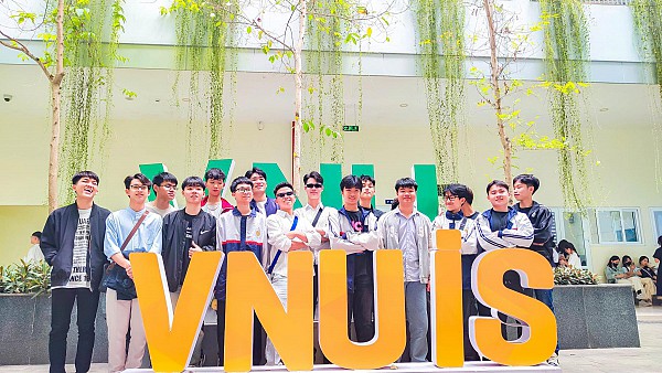 Trung Tâm Quản lý đô thị đại học đón đoàn học sinh THPT Hiệp Hòa 1 tới tham quan Khu đô Thị ĐHQGHN Hòa Lạc