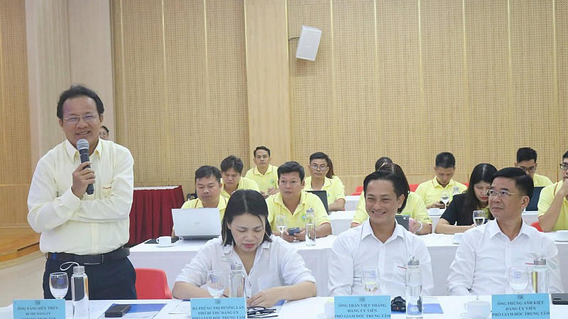 Giao lưu, chia sẻ kinh nghiệm hướng tới mô hình quản trị đô thị đại học hiện đại, bền vững