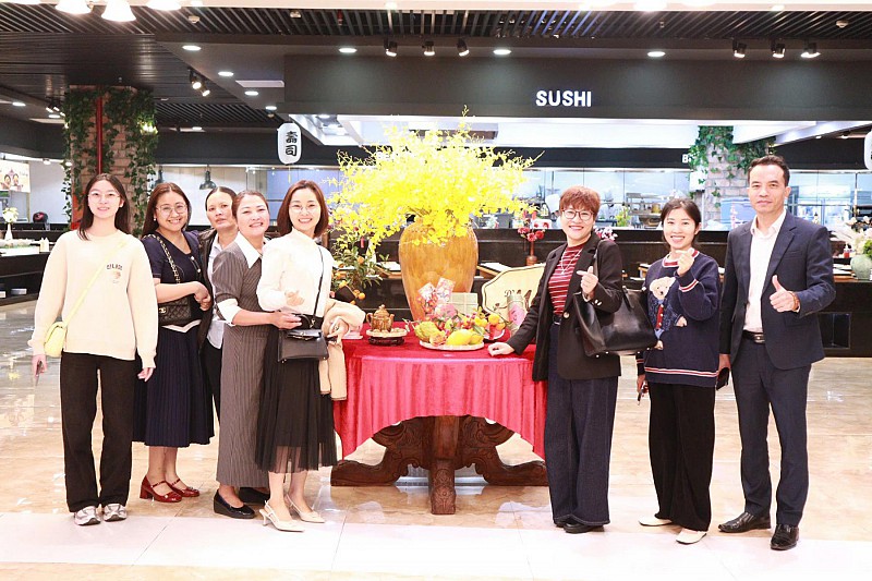 Trung tâm Quản lý đô thị đại học tổ chức gặp mặt kỷ niệm Ngày Quốc tế Phụ nữ 08/3