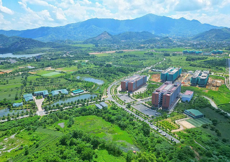 Khu đô thị ĐHQGHN đang chuyển mình hướng tới đô thị đại học thông minh, hiện đại và lấy người học làm trung tâm