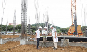 Công trường xây dựng ĐHQGHN tại Hòa Lạc hướng tới ĐH Đại biểu Đảng bộ lần thứ VII, nhiệm kỳ năm 2025-2030