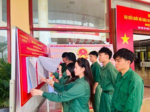 100% cử tri khu vực bỏ phiếu số 05 thực hiện quyền bầu cử