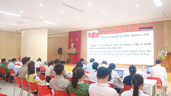 Trung tâm QLĐTĐH tham dự tiếp sóng Hội nghị quán triệt Nghị quyết Hội nghị lần thứ hai Ban Chấp hành Trung ương Đảng khóa XIV