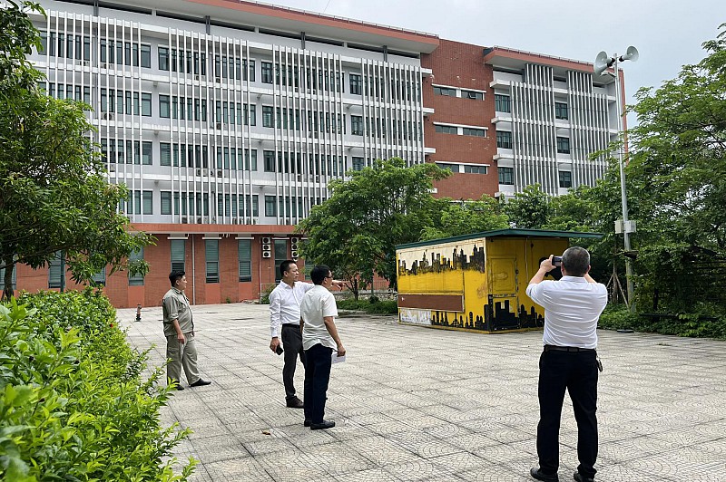 Trung tâm Quản lý đô thị đại học đón tiếp các nhà đầu tư tới khảo sát mặt bằng dịch vụ, thúc đẩy hoàn thiện hệ sinh thái tiện ích tại Khu đô thị ĐHQGHN